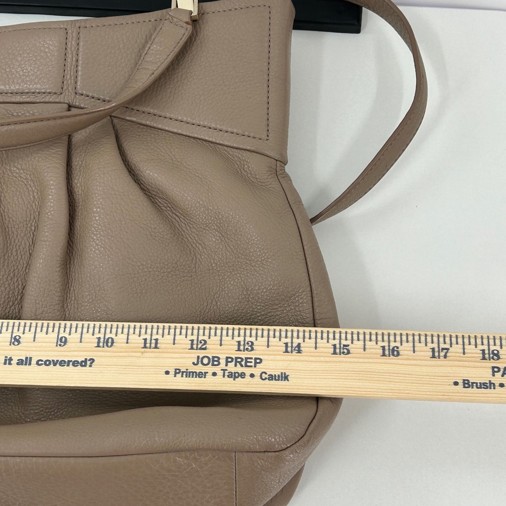 Kate Spade New York Pebbled Leather Bow Satchel Crossbody Taupe Bag - Picture 8 of 9